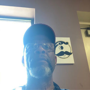 Meet your Posher, Robin